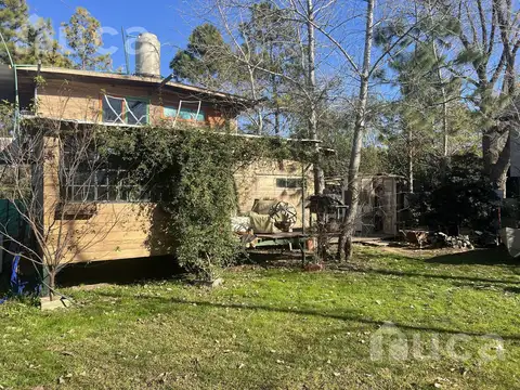 ALQ. ANUAL Acacias Blancas, pintoresca propiedad con jardin y pileta, Bariloche  al 700
