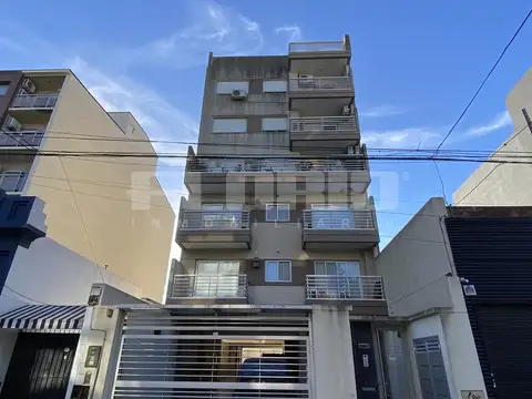 Departamento 3 ambientes con balcón y cochera en Florida
