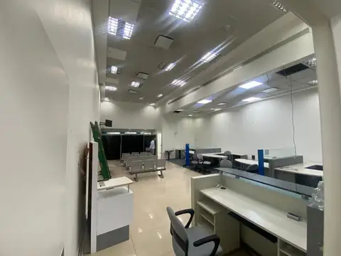 Local Comercial en alquiler - 3 Ambientes - La Plata