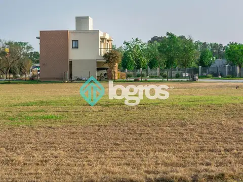 Terreno en Venta 30  mts Frente