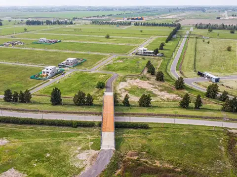 Terreno en  Venta en Los Pasos del Jockey B 05- Fisherton , Rosario