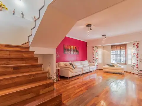 Casa 4 ambientes con 3 baños
