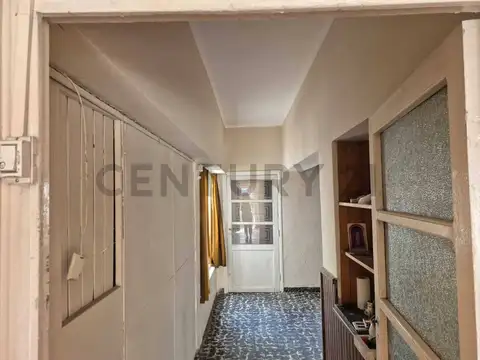 Montecaseros 2430 2400, Piso 0
