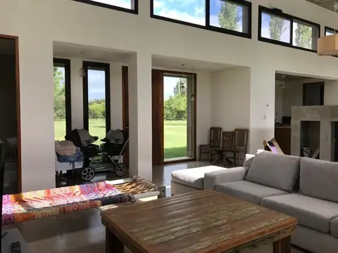 Venta importante Casa estancia benquerencia farm club