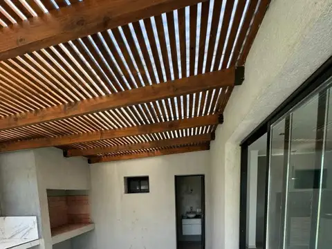 VENTA DE CASA 3 AMBIENTES LOTE DE 1200 SAN MIGUEL DEL MONTE