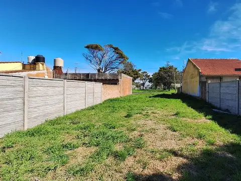 Venta Lote Terreno 300m2 Faro f/ a Plaza Alemania