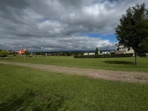 Terreno en Venta de 1299,0 m2