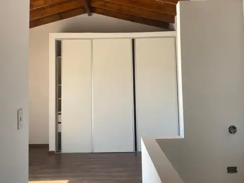Departamento en Venta en Adrogue, USD 150.000