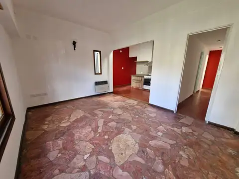 Depto Tipo Casa 4 ambientes con 1 baño