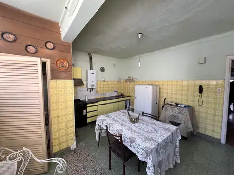 Depto Tipo Casa en Venta 60 años