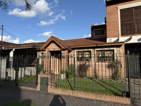 Aviadores Newbery y romero 2186 , Piso 0