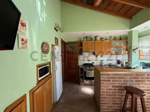 Casa en venta, 4 ambientes en Ciudad Jardin Lomas del Palomar
