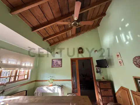 Casa en Venta con 1 cochera