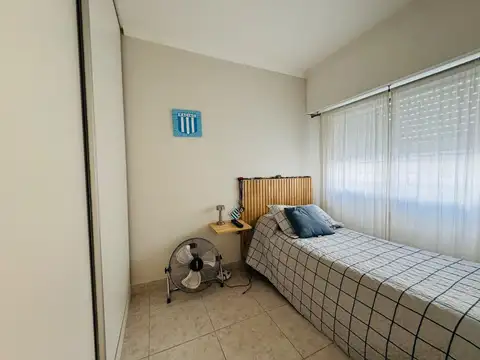 CASA EN VENTA EN PERGAMINO CON PILETA