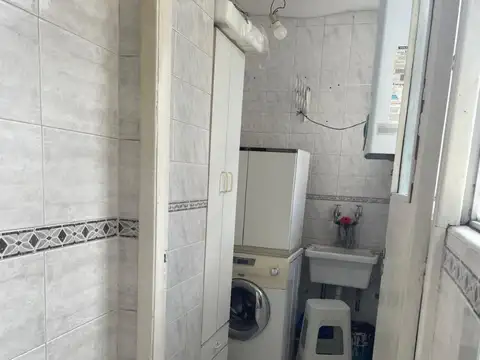 Carlos Calvo 1200, Piso 4