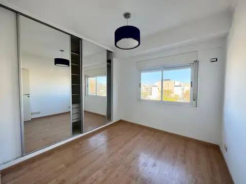 Departamento en Venta en La Lucila, USD 285.000