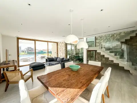 Casa en Venta de 4 dormitorios