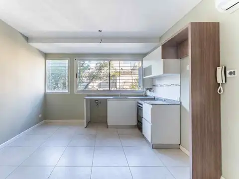 Venta Departamento 2 Amb Frente Balcón V. Devoto