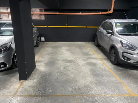 Cochera en Alquiler para coche mediano
