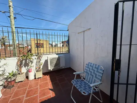 Depto Tipo Casa 3 ambientes con 1 baño