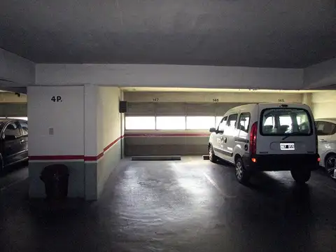 Alquiler cochera fija cubierta e individual en la mejor ubicación de Caballito