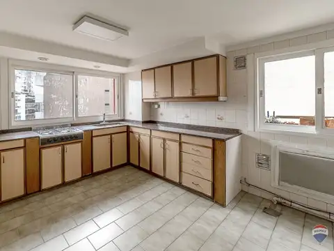 Departamento en Venta de 4 dormitorios