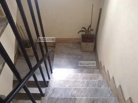 Depto Tipo Casa en Alquiler de 3 ambientes