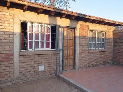 Venta de casa en las heras