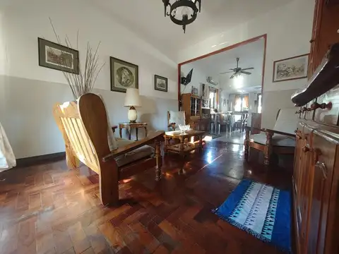 Sara 5158 , Piso 1