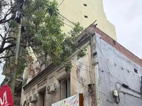 Avenida La Plata 1100