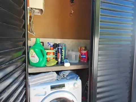 Depto Tipo Casa en Venta 50 años