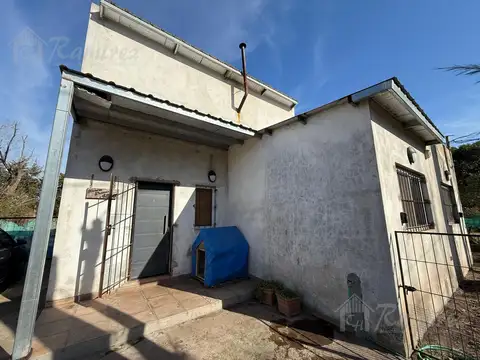 Casa En Venta 4 Ambientes - La Reja, Moreno