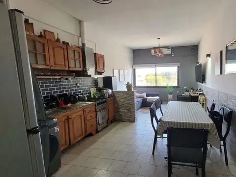 Depto Tipo Casa en Venta de 3 ambientes