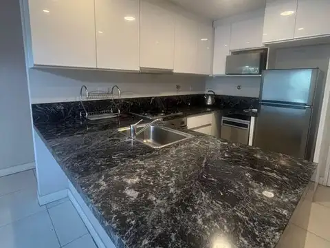 Departamento en Alquiler con 1 cocheras