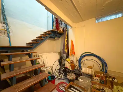 VENTA DE CASA+LOCAL+DEPARTAMENTO TANDIL