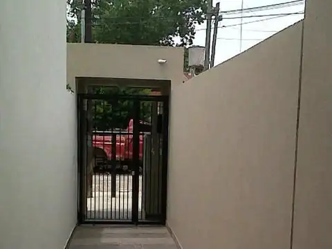 Cuatro dúplex en venta en José C. Paz