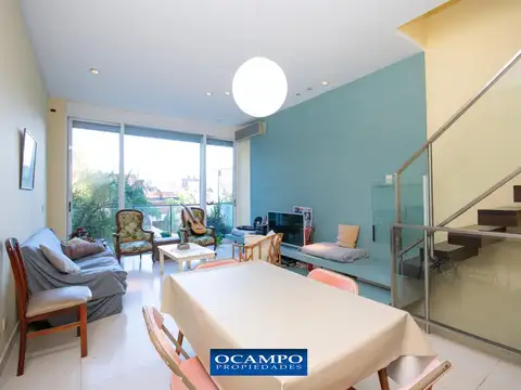 Triplex de 4 ambientes | dependencia de servicio en Nuñez