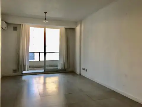 Departamento en Alquiler en Flores, $ 590.000