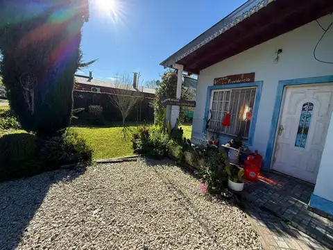 Casa 3 ambientes con 2 baños