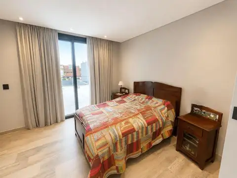 Casa 4 ambientes con 4 baños