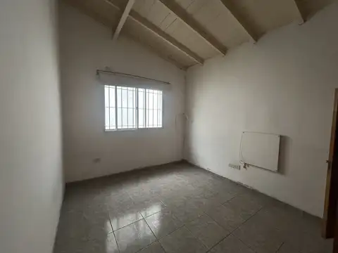 Casa en Venta  + departamento de 3 ambientes en San A de Padua