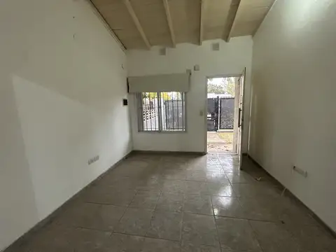 Casa en Venta en San Antonio de Padua, USD 95.000