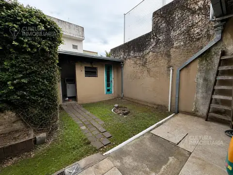 Venta Casa Lote Propio  3 ambientes Living Amplio Merlo Centro Oportunidad