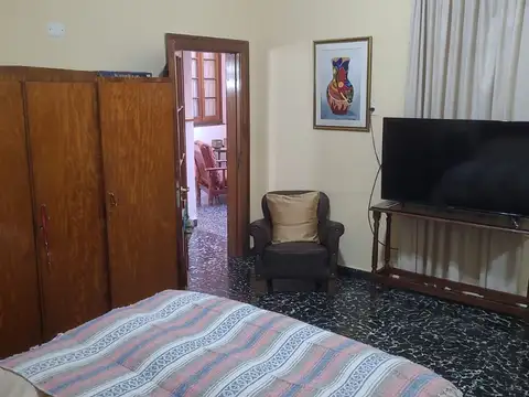 Casa 4 ambientes con 4 baños