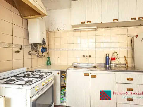 Depto Tipo Casa en Venta 80 años
