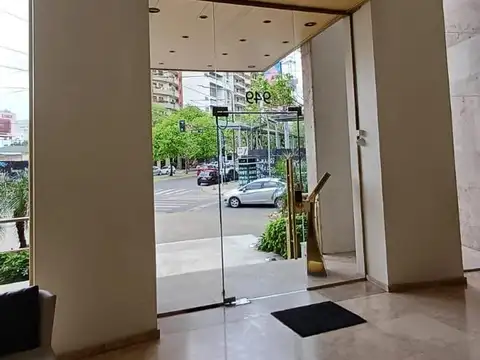 Departamento en Alquiler en Microcentro, $ 670.000