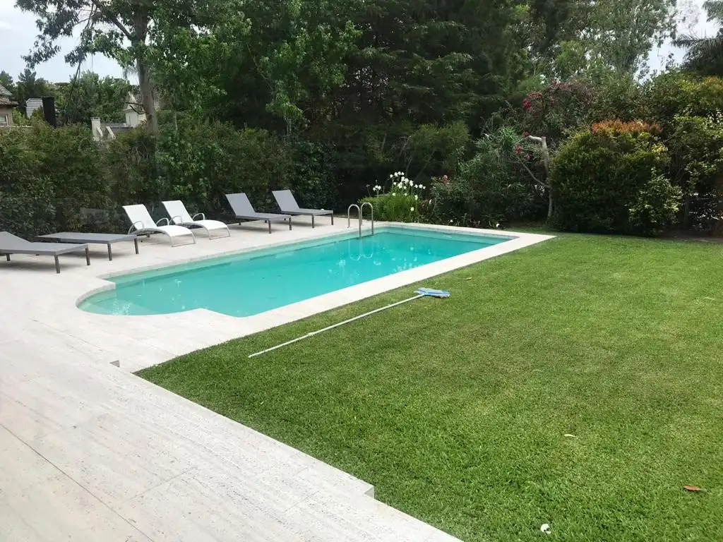 Moderna casa en Abril Club de Campo - Foto 16
