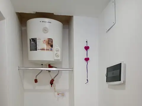 Oficina en Alquiler en Del Viso, $ 300.000