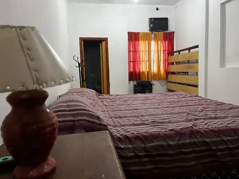 Casa en venta en Lanus Oeste