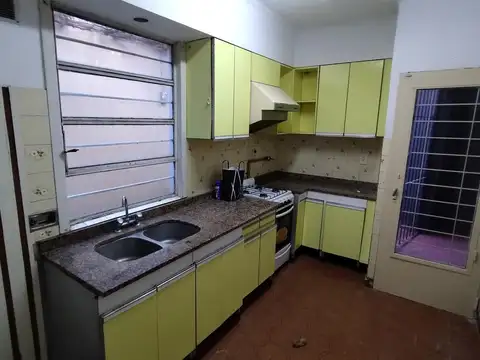 Depto Tipo Casa 3 ambientes con 1 baño